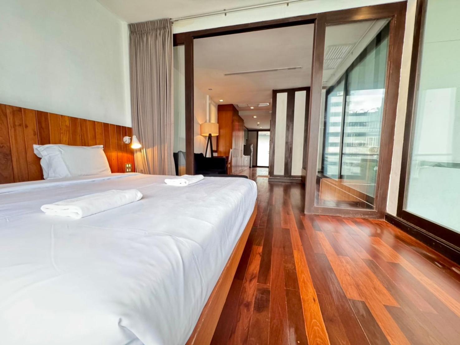 Wish Inn Silom - วิช อินน์ สีลม X Bangkok Bagian luar foto