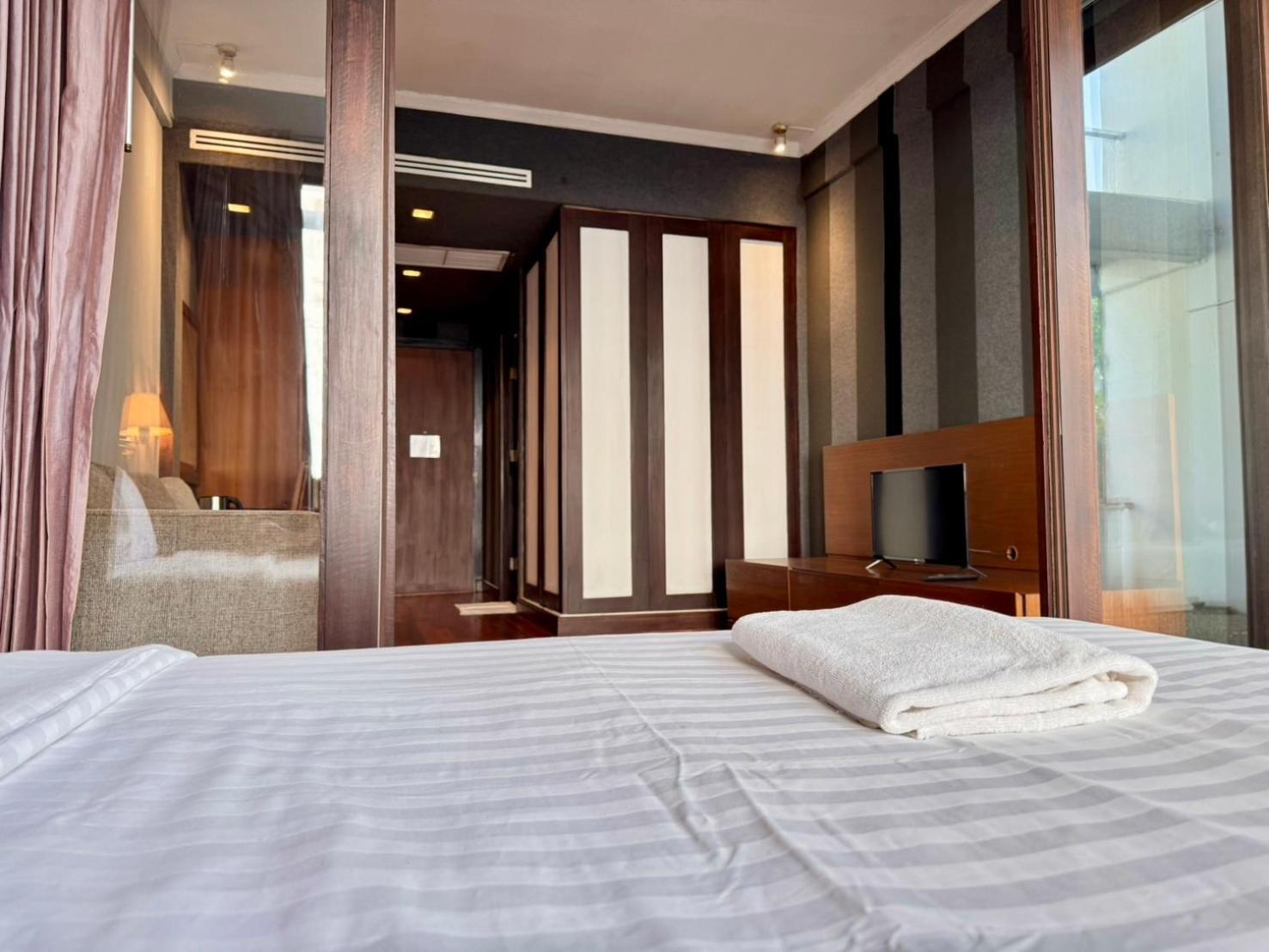 Wish Inn Silom - วิช อินน์ สีลม X Bangkok Bagian luar foto