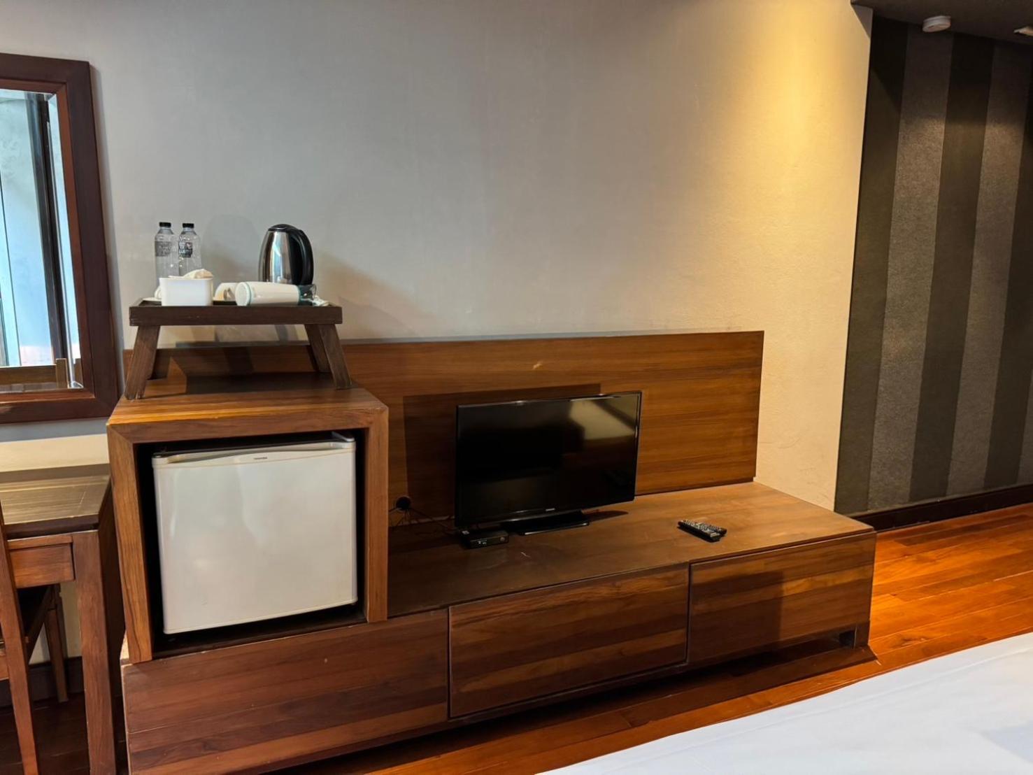 Wish Inn Silom - วิช อินน์ สีลม X Bangkok Bagian luar foto
