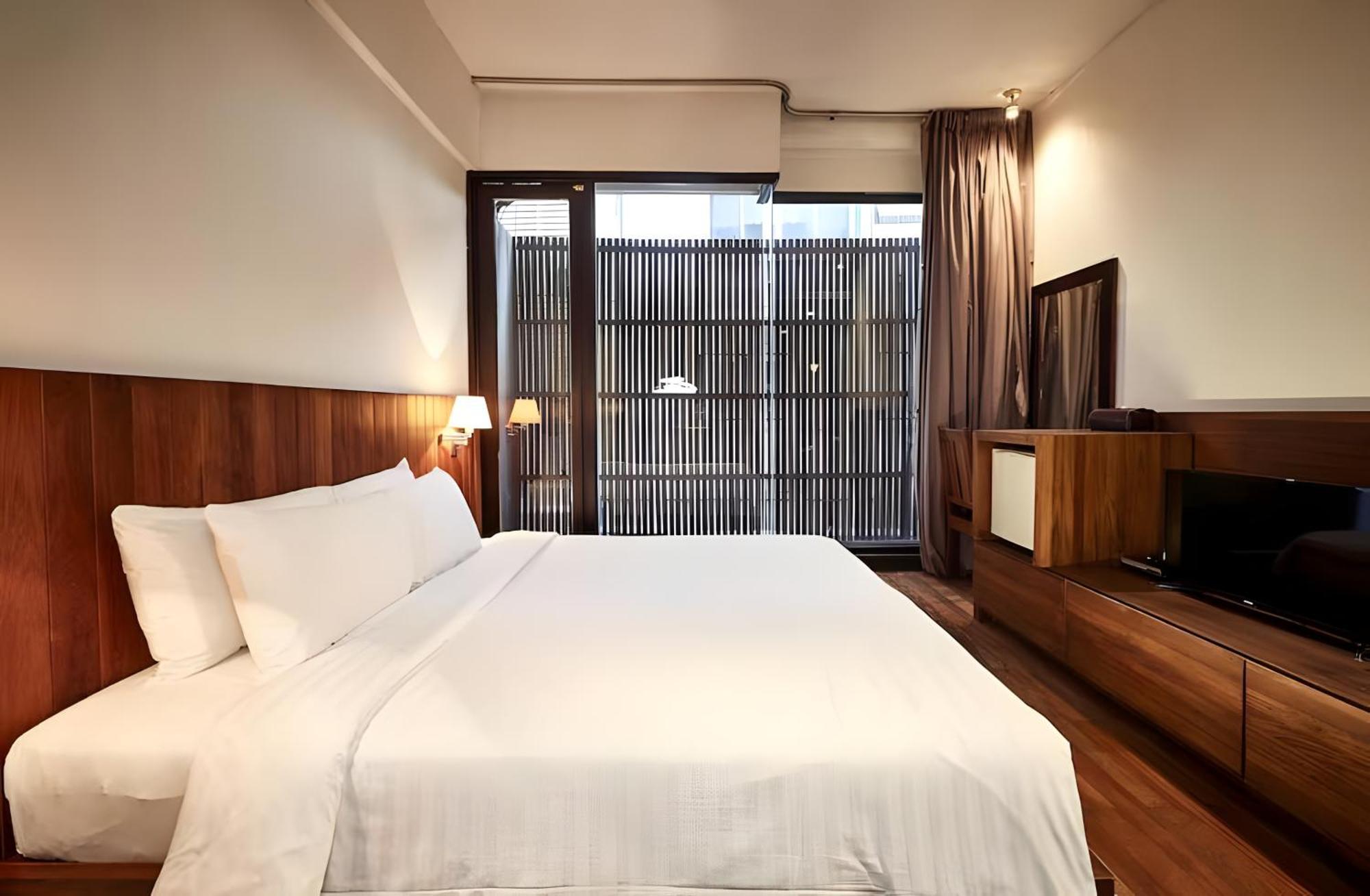 Wish Inn Silom - วิช อินน์ สีลม X Bangkok Bagian luar foto